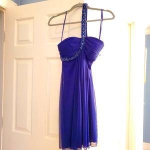 Caché Cocktail Dress